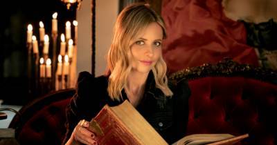 Sarah Michelle Gellar Will Allow Electronics on the Table at Thanksgiving Dinner Due to COVID - www.usmagazine.com