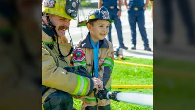California fire department honors boy, 4, who saved 2-year-old brother from drowning in backyard pool - www.foxnews.com - Los Angeles - California