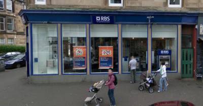 'Have you seen a man covered in red?' Armed bank robbery in Glasgow as thug flees scene after stolen cash explodes - www.dailyrecord.co.uk - Scotland