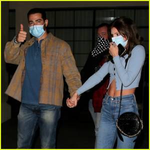 Jesse Metcalfe Holds Hands with Girlfriend Corin Jamie-Lee Clark During Date Night in WeHo - www.justjared.com