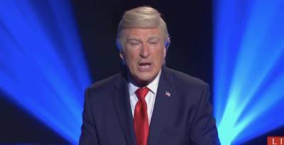 Alec Baldwin Imagines Trump's Concession Speech in 'SNL' Cold Open - Watch! - www.justjared.com