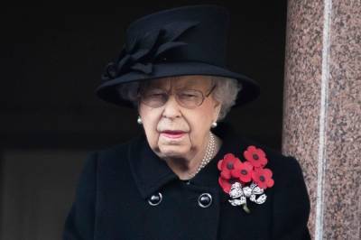 Prince William, Duchess Kate & More Royals Join The Queen For Socially Distanced Remembrance Sunday Ceremony - etcanada.com