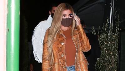 Kylie Jenner Stuns In Snakeskin Coat High-Waisted Jeans For Dinner Date With Friends — Pic - hollywoodlife.com - Santa Monica