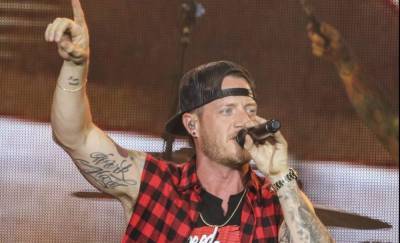 Florida Georgia Line’s Tyler Hubbard Is Second CMA Awards Performer to Cancel After Testing Positive for COVID-19 - variety.com - Florida - county Hubbard