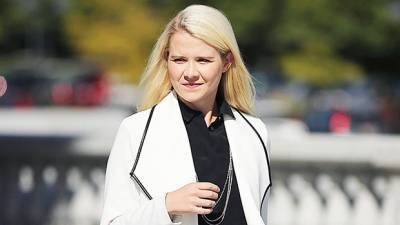 Elizabeth Smart Reveals Why She Held Back From Telling Parents About Rape During Kidnapping - hollywoodlife.com