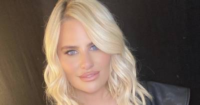 Danielle Armstrong 'breaks lockdown rules as star enjoys boozy party with friends and no face masks' - www.ok.co.uk