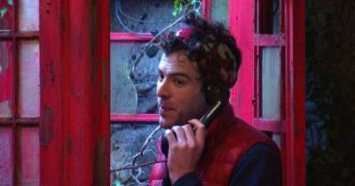 I'm a Celebrity phone box maker on the iconic set piece - and being turned down by Dragons' Den - www.msn.com