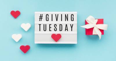 Giving Tuesday: 5 Multi-Store Gift Cards That Donate to Amazing Charities - www.usmagazine.com