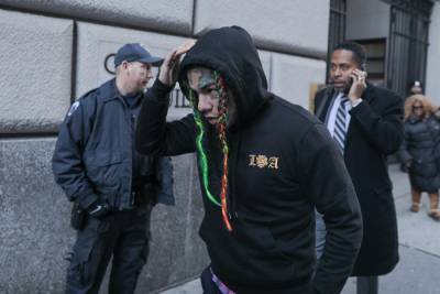 Tekashi 6ix9ine pal Kintea McKenzie sentenced in Times Square shooting - nypost.com - Manhattan