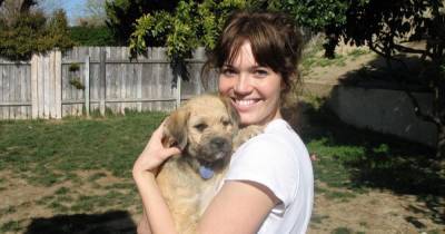 Pregnant Mandy Moore Is ‘Utterly Shattered’ Over the Death of Her Dog Joni: She Was an ‘Indispensable Part of Our Lives’ - www.usmagazine.com
