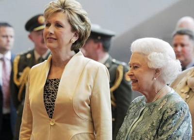 Mary McAleese says The Crown is great telly but she pities the royals at the centre of it - evoke.ie - Britain - Ireland - city Elizabeth