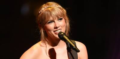 Taylor Swift Announces Surprise Album 'Evermore' Is Dropping Tonight - See the Tracklist - www.justjared.com