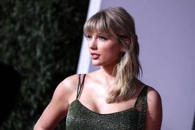 Taylor Swift dropping Folklore sister album titled Evermore - www.hollywood.com