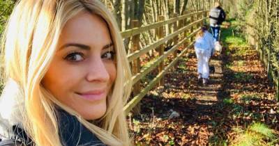 Tess Daly makes rare comment about daughter Phoebe's future - www.msn.com