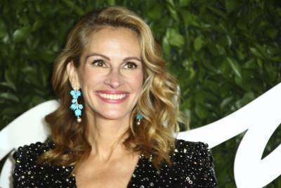 Julia Roberts To Star In & EP ‘The Last Thing He Told Me’ Apple Limited Series From Hello Sunshine - deadline.com