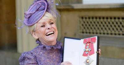 'Rest in peace Babs': Former co-stars lead tributes to Dame Barbara Windsor - www.msn.com