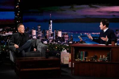 Bruce Springsteen Sits Down For Rare Career-Spanning ‘Tonight Show’ Interview - etcanada.com