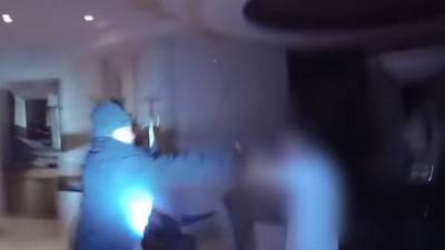Bodycam footage captures Las Vegas officers shooting hammer-wielding burglary suspect - www.foxnews.com - Las Vegas