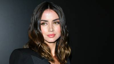 Ana De Armas Joins Ryan Gosling And Chris Evans In The Russo Brothers’ ‘Gray Man’ For Netflix - deadline.com - Poland - county Evans