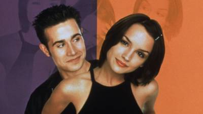 Freddie Prinze Jr. Reacts to 'She's All That' Reboot (Exclusive) - www.etonline.com