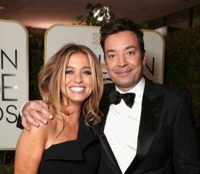 Jimmy Fallon Tears Up While Speaking About His Late Mother-In-Law - etcanada.com - Santa