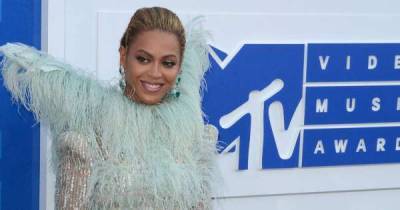 Blue Ivy Carter officially named Grammy nominee - www.msn.com