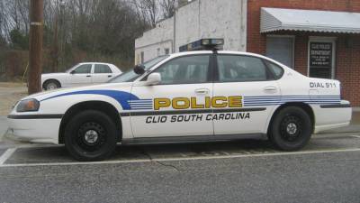 South Carolina police officer dodges bullets after traffic stop - www.foxnews.com - South Carolina