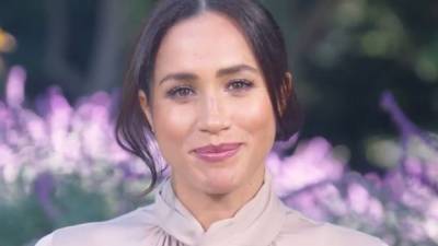 Meghan Markle Makes Surprise Appearance During 'CNN Heroes' Special - www.etonline.com
