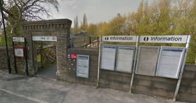 Police appeal for help after man dies at railway station - www.manchestereveningnews.co.uk - Britain