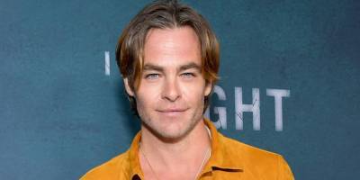 Chris Pine Might Become Dungeon Master As He Signs On To Star In 'Dungeons & Dragons' Movie - www.justjared.com