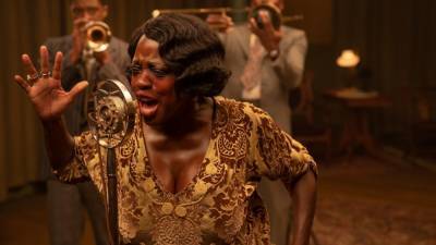 Inside Viola Davis' 'Daring' Transformation for 'Ma Rainey's Black Bottom' (Exclusive) - www.etonline.com