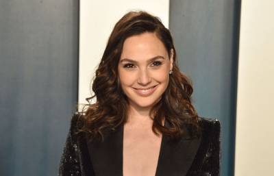 Gal Gadot Tries Taco Bell For The First Time And Stars In Music Video With Kristen Wiig On ‘Fallon’ - etcanada.com - USA - Israel