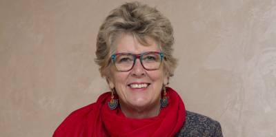 Great British Bake Off's Prue Leith, 80, Receives COVID-19 Vaccine in UK - www.justjared.com - Britain - USA
