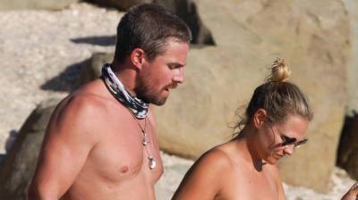 Stephen Amell Shows Off His Hot Body in St. Barts with Wife Cassandra Jean - www.justjared.com
