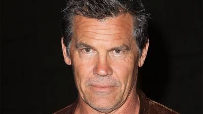 Josh Brolin bares all while sipping morning coffee in desert snapshot - www.foxnews.com