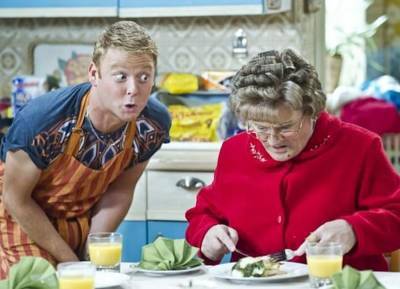 Brendan O’Carroll criticised over star’s ‘far from amicable’ departure from Mrs Brown’s Boys - evoke.ie