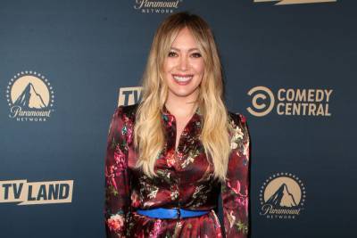 Lizzie McGuire reboot scrapped at Disney - www.hollywood.com