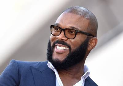 Tyler Perry Inspires Thirsty Replies To ‘Midlife Crisis’ Post-Workout Selfie - etcanada.com