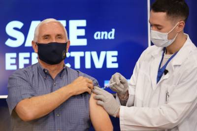 Mike Pence Gets Covid-19 Vaccine In Televised Appearance To Promote Safety And Effectiveness - deadline.com - county Jerome - city Adams, county Jerome