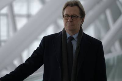 Nicholas Jarecki’s Opioid Drama ‘Crisis’ Acquired by Quiver Distribution For February 25 Release; Gary Oldman, Armie Hammer, Evangeline Lilly Lead Killer Cast - deadline.com