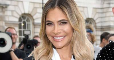 Ayda Field's new photo of baby Beau will take you by surprise - www.msn.com