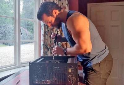 Henry Cavill Is Upgrading The Gaming PC He Built Over The Summer - etcanada.com