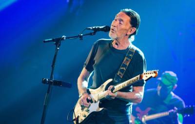 Chris Rea’s ‘Driving Home For Christmas’ trends following news of new coronavirus restrictions - www.nme.com - Britain