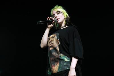 Billie Eilish shrugs off tank top body-shamers: ‘This is just how I look’ - nypost.com - Los Angeles