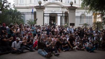 Artists say Cuba government agrees to dialogue, tolerance - abcnews.go.com - China - Cuba - city Havana