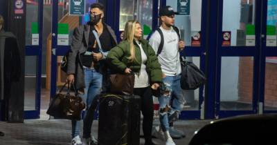 Jake Quickenden wears his arm in sling as he, Shaughna Phillips and Chris Hughes head to Real Full Monty filming - www.ok.co.uk