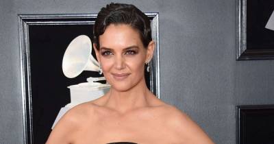 Katie Holmes shows off her stunning figure in new photo - www.msn.com
