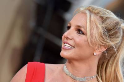 Britney Spears Debuts Epic Birthday Track ‘Swimming In The Stars’ - etcanada.com