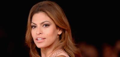 Eva Mendes Admits Mom Guilt is 'In Full Effect' Amid Pandemic - www.justjared.com