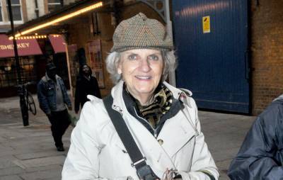 ‘Friday Night Dinner’ actor Rosalind Knight has died - www.nme.com
